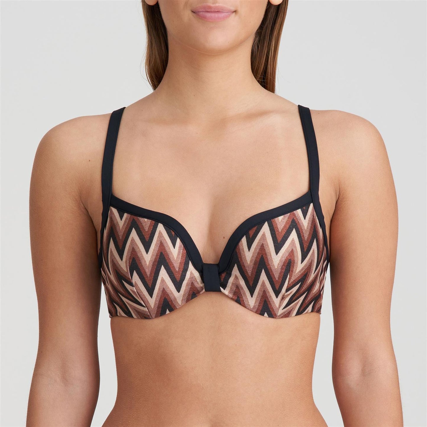 Su Ana, bikini heartshape Miramar