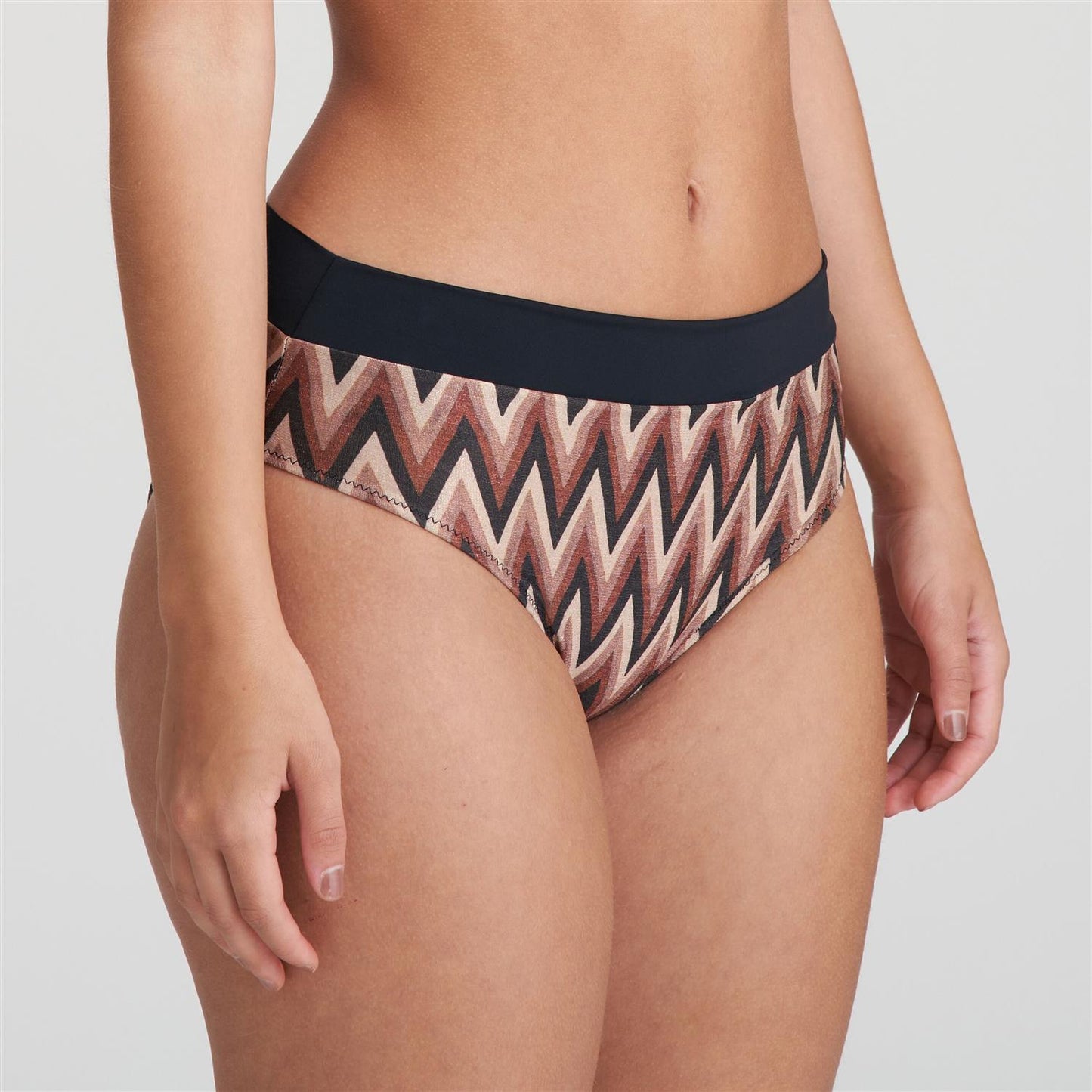 Su Ana, bikini high waist truse Miramar